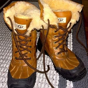 Ugg boots size 9 winter
